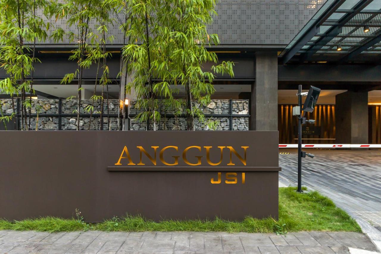 Anggun Luxury Suite Klcc Куала Лумпур Екстериор снимка